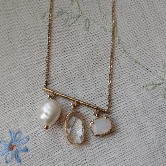 Anthropologie Stone and Pearl Charm Necklace - Picture 3 of 9